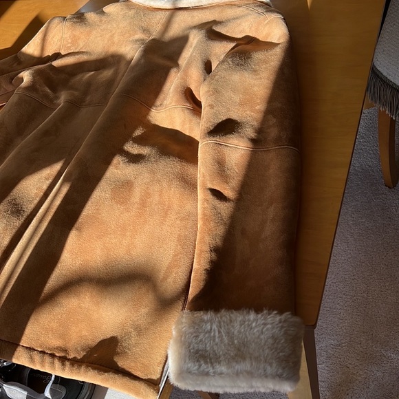 Gorgeous Timberland Long Shearling Coat - Picture 11 of 11